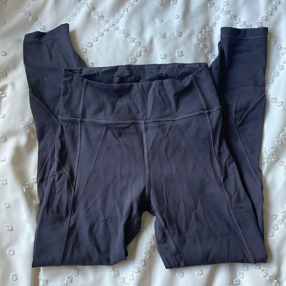 Lululemon In Movement Tights 25”